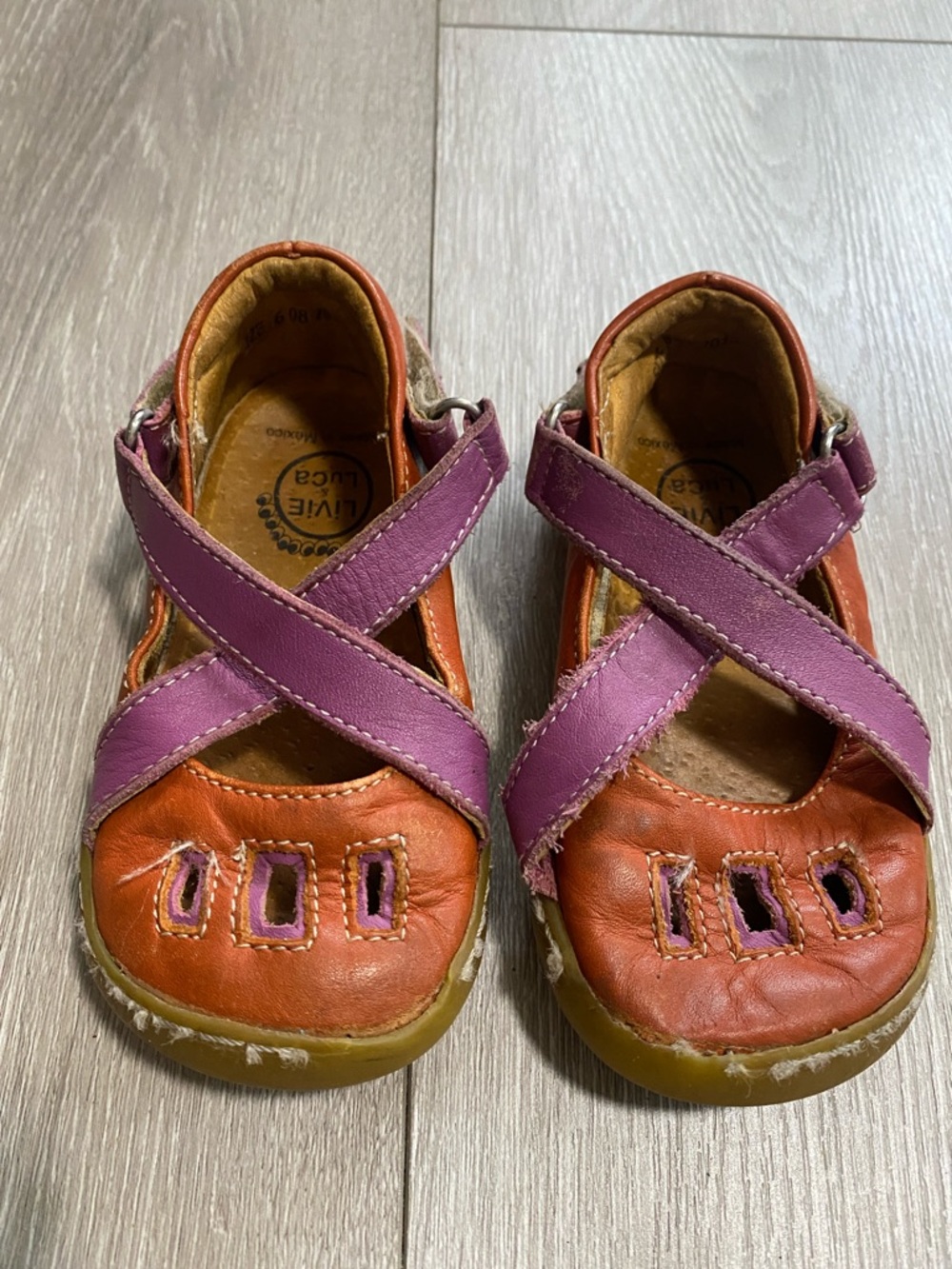 Livie & Luca Purple Strap Leather Crisscross Mary Jane Sandals Girls Sz 6 Ballet